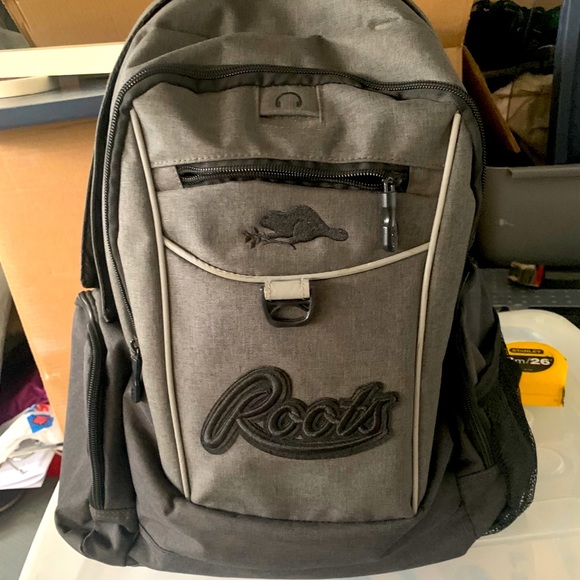 roots 73 backpack